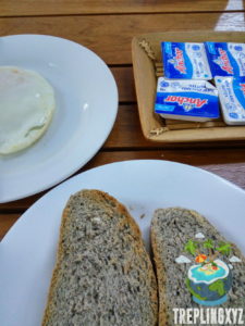 Roti dan telur